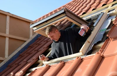 Pose de fenêtres de toit Velux à Méasnes